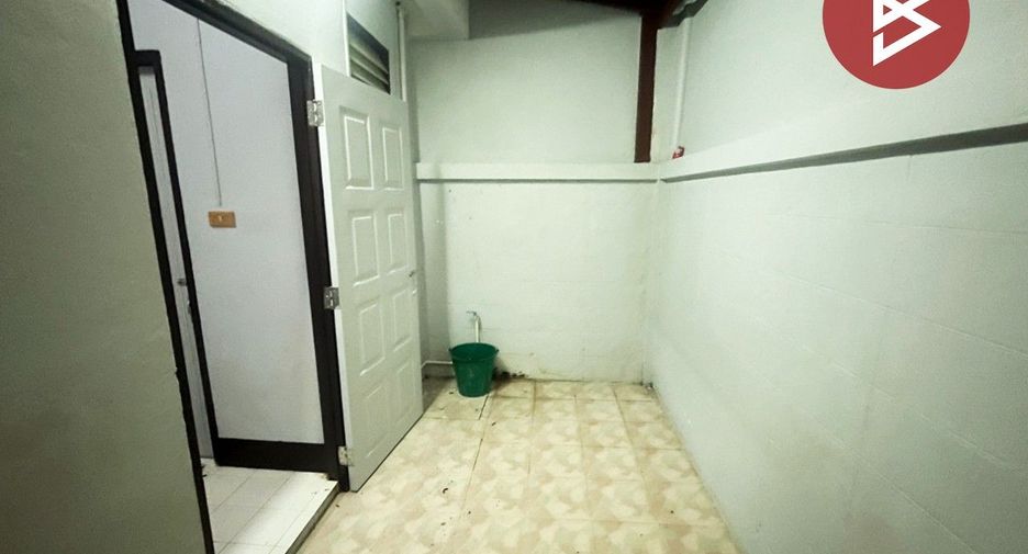 For sale 2 bedrooms townhouse in Bang Pakong, Chachoengsao