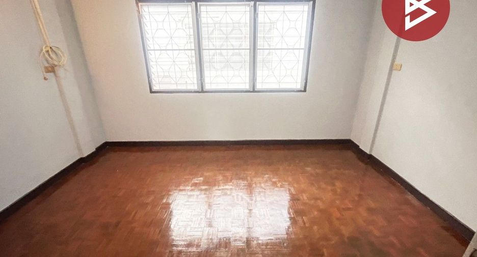 For sale 2 bedrooms townhouse in Bang Pakong, Chachoengsao