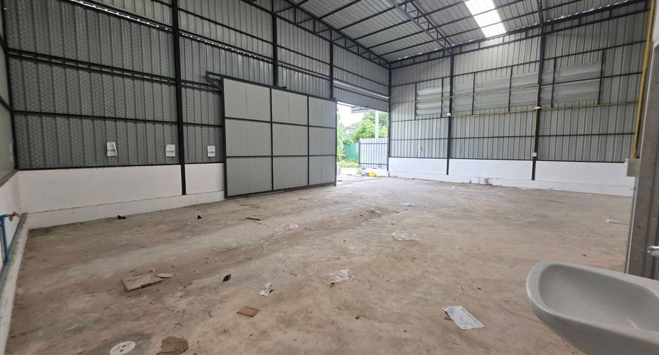 For rent 1 bed warehouse in Sai Mai, Bangkok