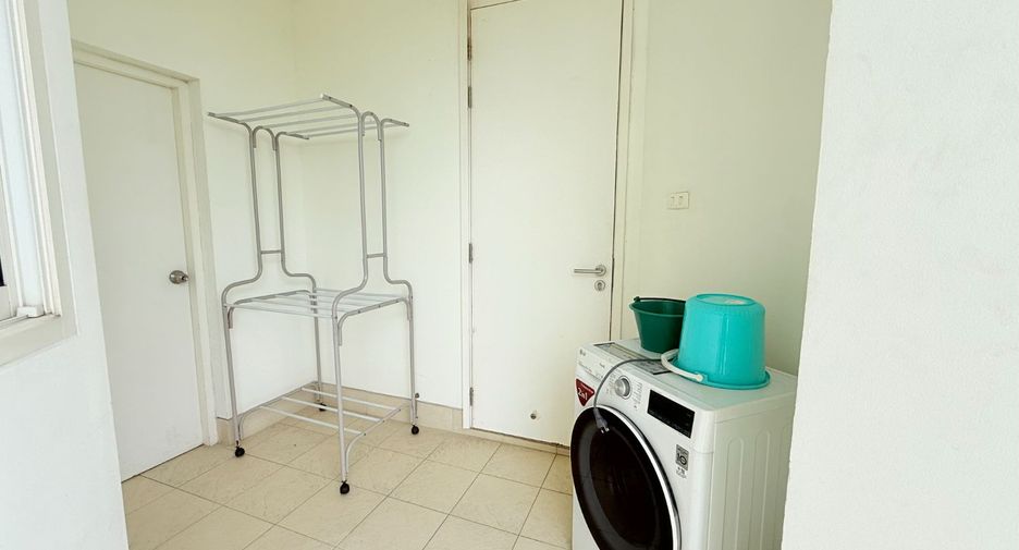 For rent 3 ベッドルーム condo in Jomtien, Pattaya