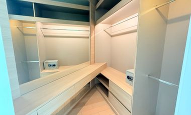 For rent 3 bedrooms condo in Jomtien, Pattaya