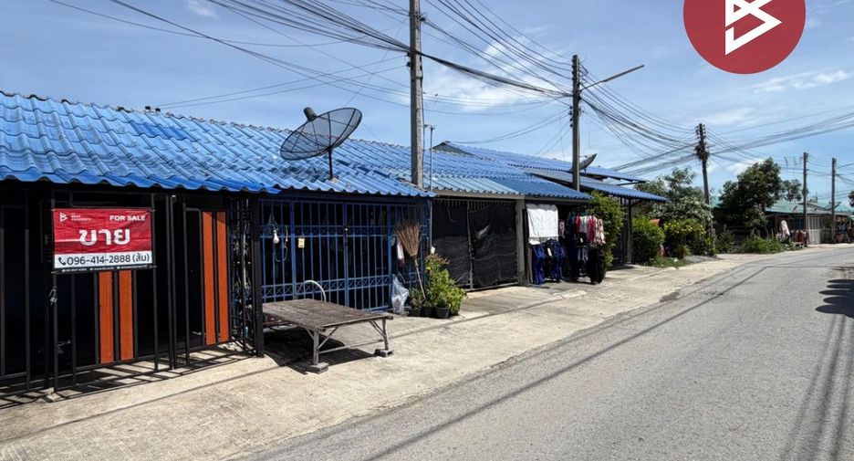 For sale 2 bedrooms townhouse in Mueang Nakhon Pathom, Nakhon Pathom