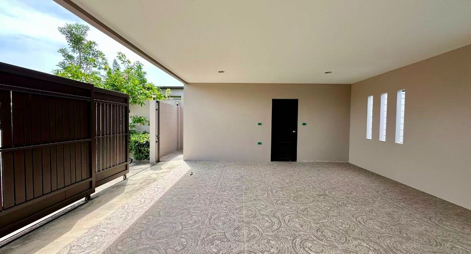For sale 3 bedrooms house in Huay Yai, Pattaya