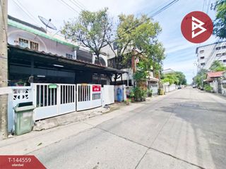 For sale 3 bedrooms townhouse in Mueang Samut Prakan, Samut Prakan