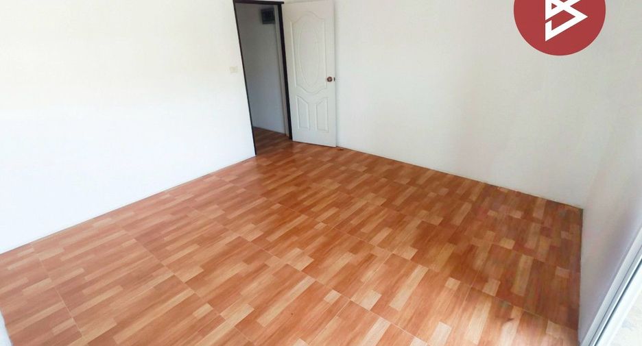 Gewerbefläche zum Kauf mit 3 Zimmer in Krathum Baen, Samut Sakhon