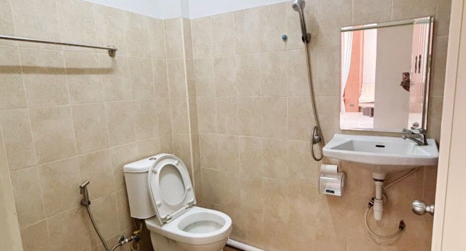 For sale 4 bedrooms retail Space in Ban Pong, Ratchaburi
