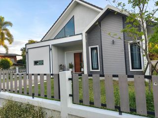 For rent 2 bedrooms house in Mueang Lamphun, Lamphun