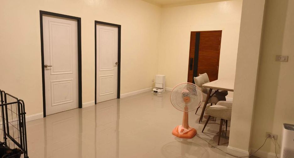 For rent 2 bedrooms house in Mueang Lamphun, Lamphun