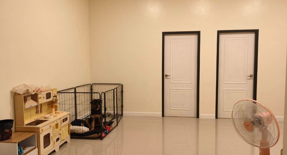 For rent 2 bedrooms house in Mueang Lamphun, Lamphun