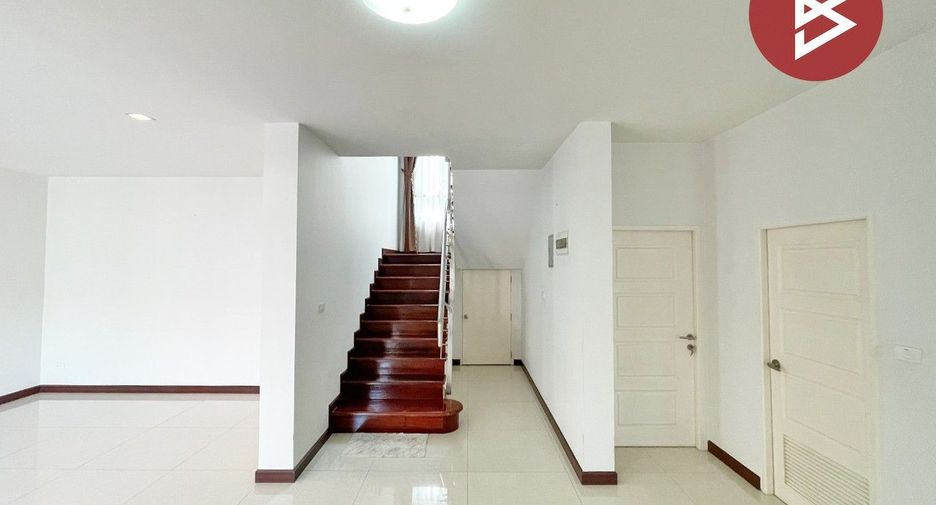 For sale 5 bedrooms house in Mueang Khon Kaen, Khon Kaen