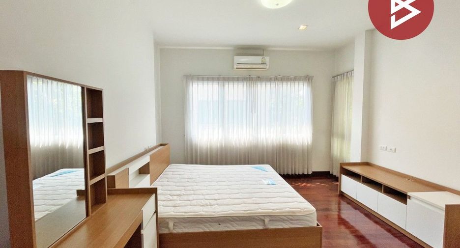 For sale 5 bedrooms house in Mueang Khon Kaen, Khon Kaen