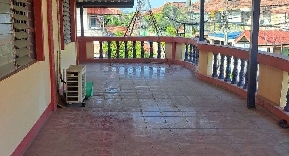 For sale 5 bedrooms townhouse in Bang Bon, Bangkok