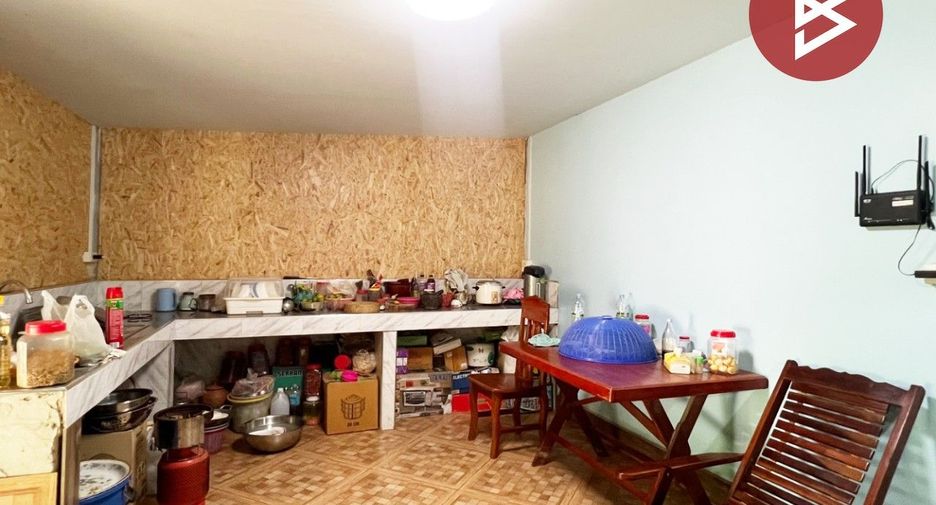Haus zum Kauf mit 1 Zimmer in Mueang Nakhon Pathom, Nakhon Pathom