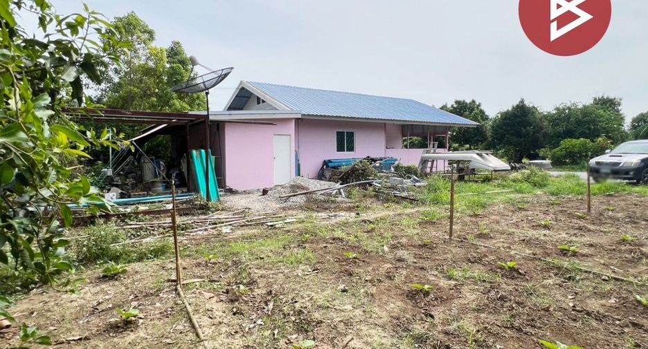 Haus zum Kauf mit 1 Zimmer in Mueang Nakhon Pathom, Nakhon Pathom