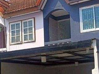For sale 2 bedrooms townhouse in Lam Luk Ka, Pathum Thani