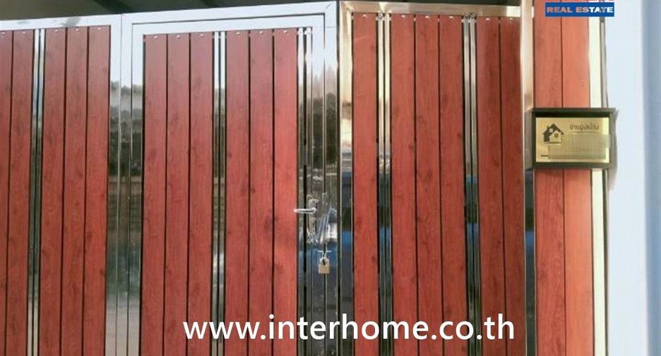 For sale 2 bedrooms townhouse in Lam Luk Ka, Pathum Thani