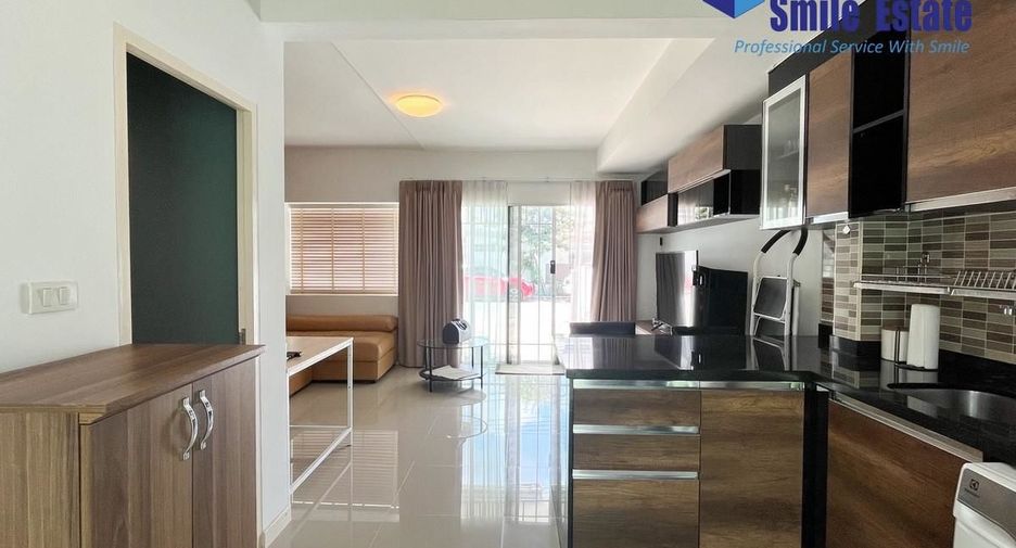 À vendre 2 chambres maison de ville à Bang Phli, Samut Prakan