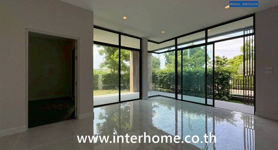 Haus zum Kauf mit 4 Zimmer in Bang Phli, Samut Prakan