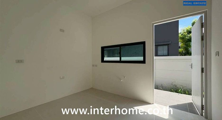 Haus zum Kauf mit 4 Zimmer in Bang Phli, Samut Prakan
