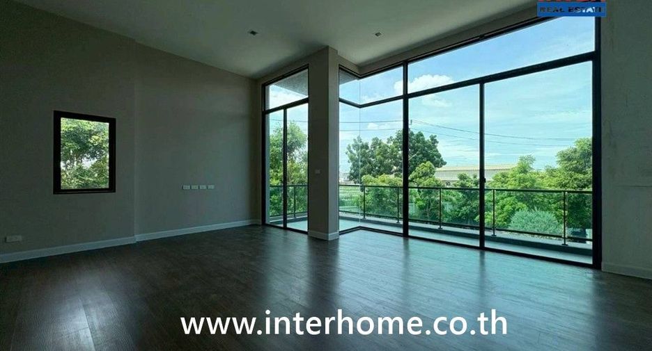 Haus zum Kauf mit 4 Zimmer in Bang Phli, Samut Prakan