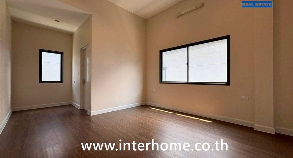 Haus zum Kauf mit 4 Zimmer in Bang Phli, Samut Prakan