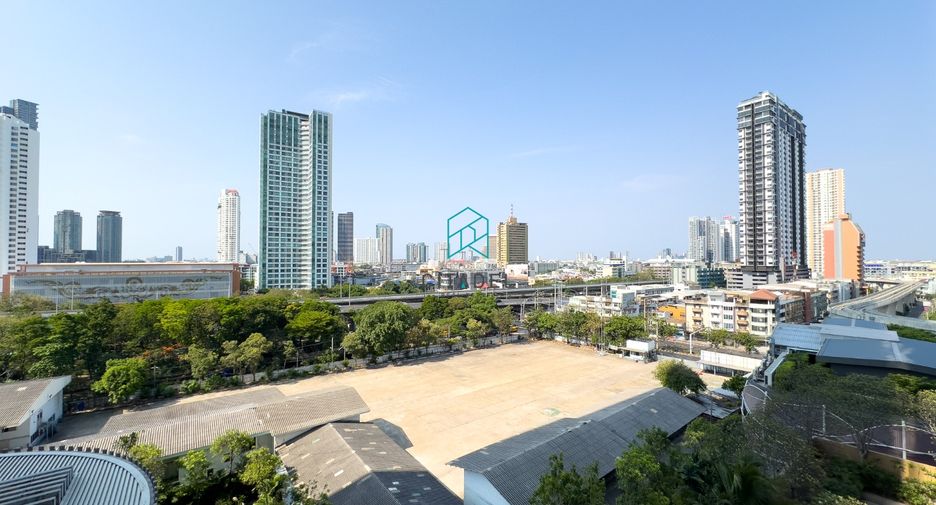 For sale 1 Beds condo in Sathon, Bangkok