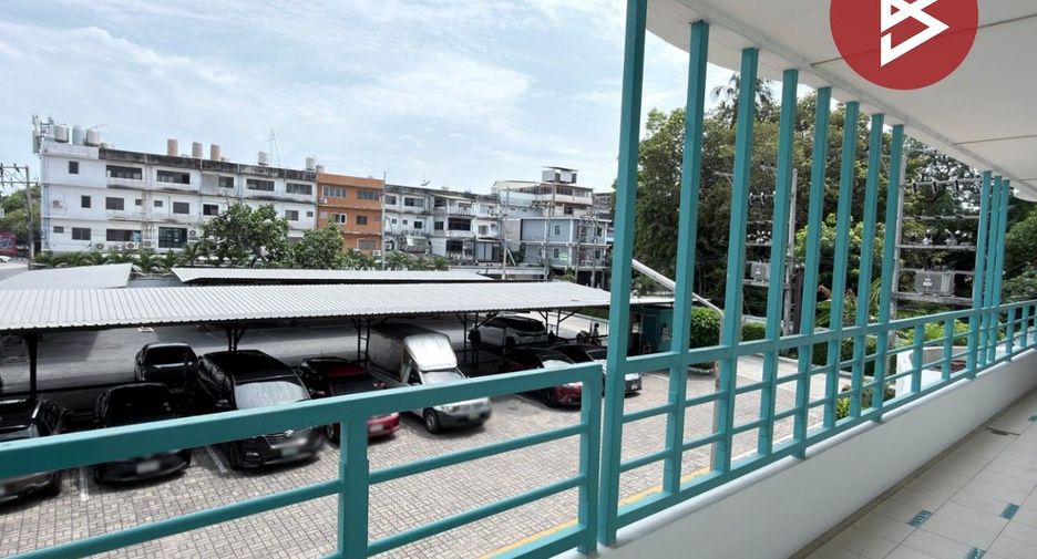 For sale 1 bed condo in Mueang Chon Buri, Chonburi