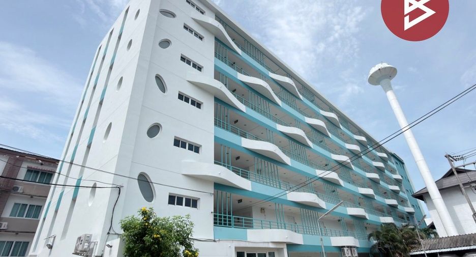 For sale 1 bed condo in Mueang Chon Buri, Chonburi