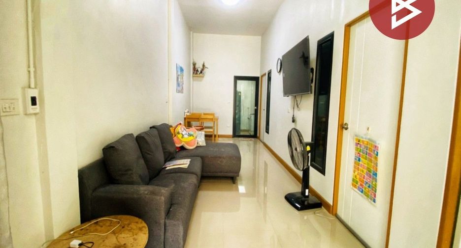 For sale 2 bedrooms townhouse in Mueang Samut Sakhon, Samut Sakhon