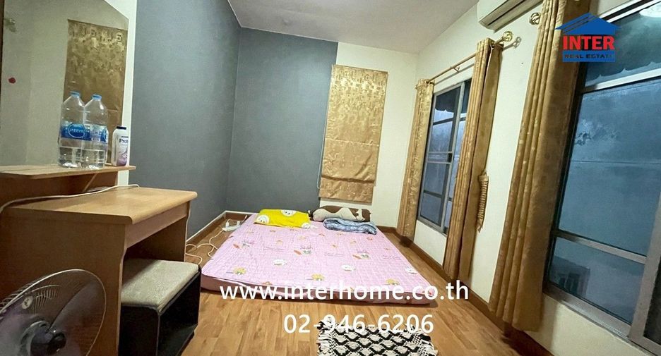 Reihenhaus zum Kauf mit 3 Zimmer in Min Buri, Bangkok
