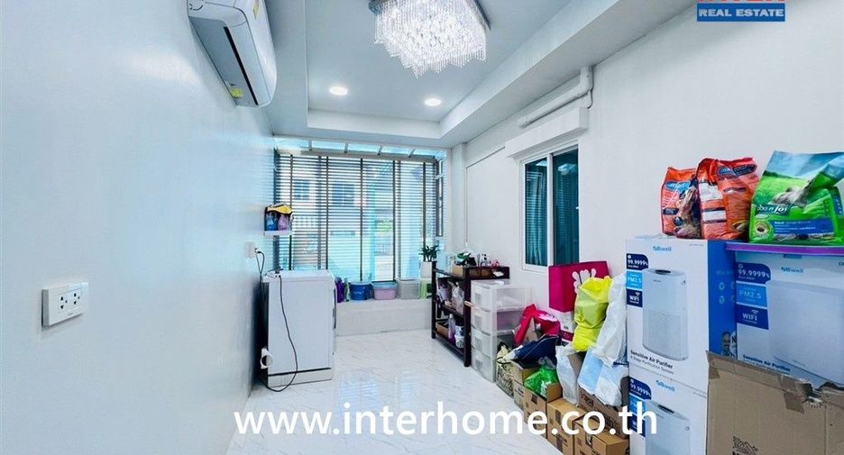 For sale 3 bedrooms house in Bang Phli, Samut Prakan