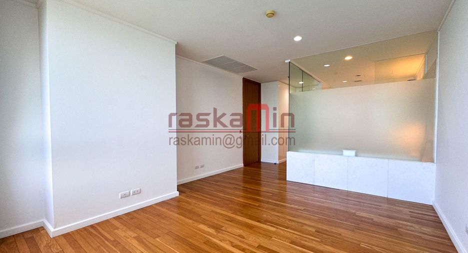 For rent 3 ベッドルーム condo in North Pattaya, Pattaya