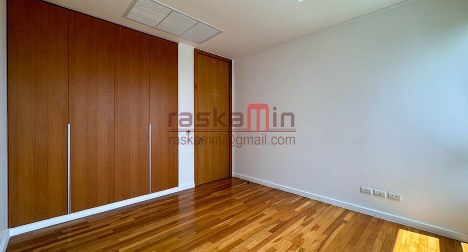 For rent 3 ベッドルーム condo in North Pattaya, Pattaya
