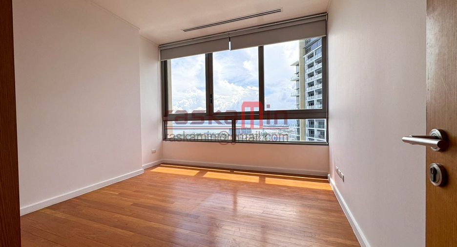 For rent 3 ベッドルーム condo in North Pattaya, Pattaya