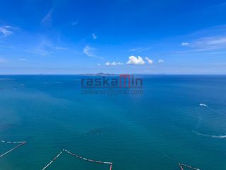 For rent 3 bedrooms condo in Bang Lamung, Chonburi