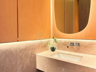 For rent and for sale 1 bed condo in Pathum Wan, Bangkok