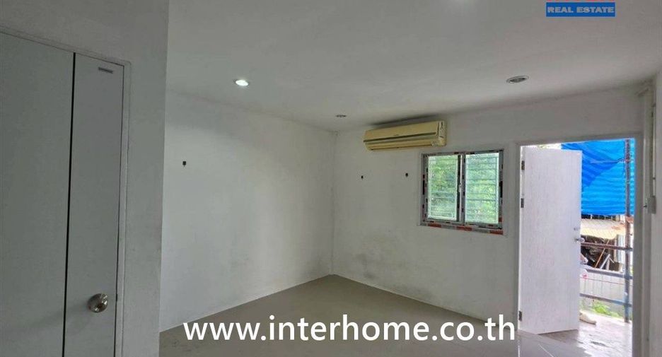 For sale warehouse in Pak Kret, Nonthaburi