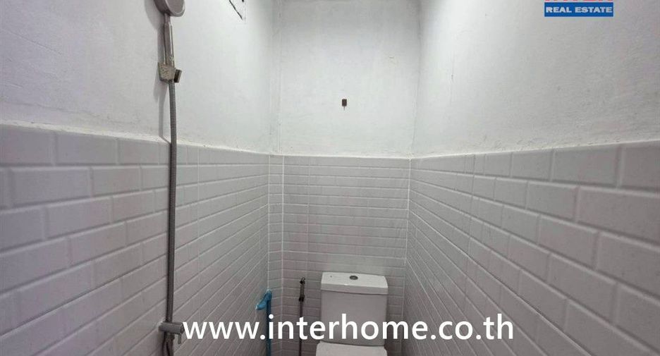 For sale warehouse in Pak Kret, Nonthaburi