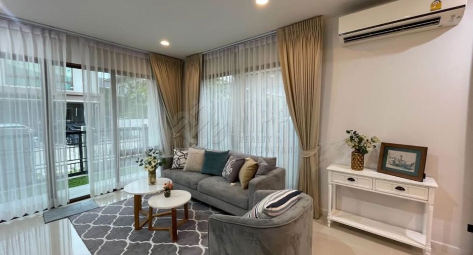 ให้เช่า 4 ห้องนอน บ้านเดี่ยว ใน บางกะปิ, กรุงเทพฯ