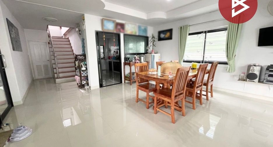 For sale 4 bedrooms house in Mueang Chon Buri, Chonburi