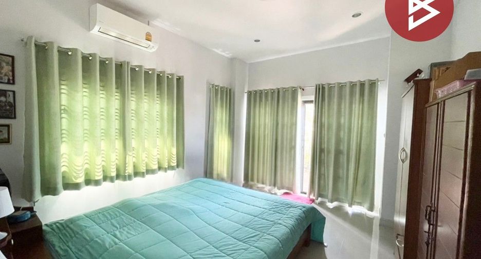 For sale 4 bedrooms house in Mueang Chon Buri, Chonburi
