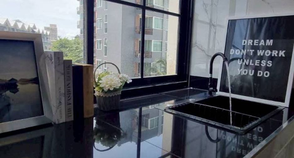 For sale 1 bed condo in South Pattaya, Pattaya