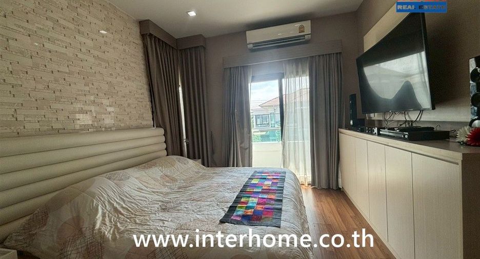 For sale 3 bedrooms house in Lam Luk Ka, Pathum Thani