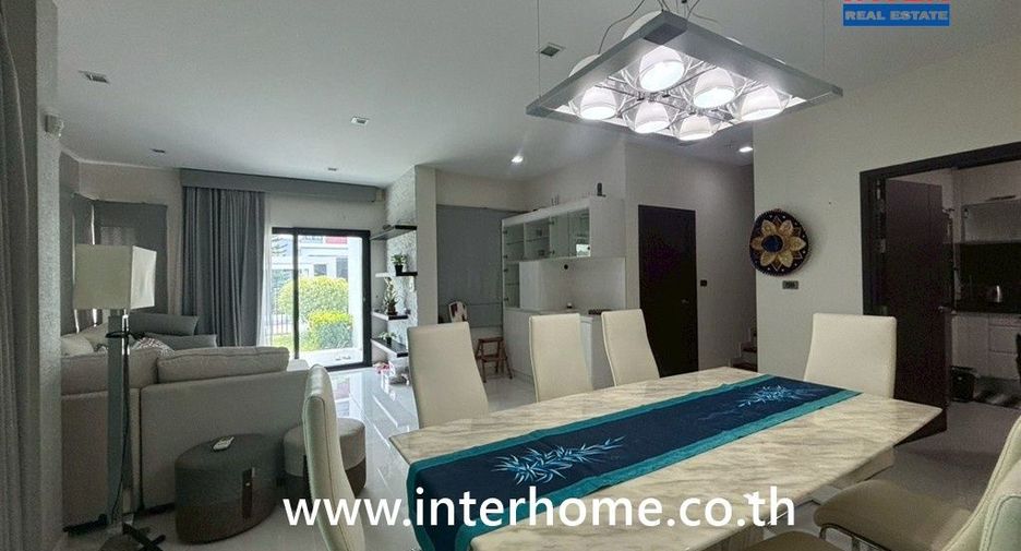 For sale 3 bedrooms house in Lam Luk Ka, Pathum Thani