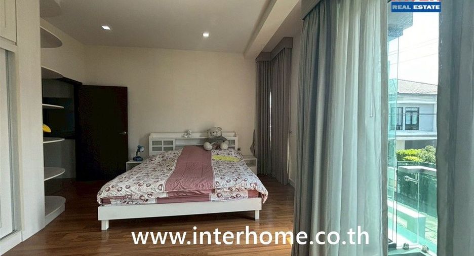 For sale 3 bedrooms house in Lam Luk Ka, Pathum Thani