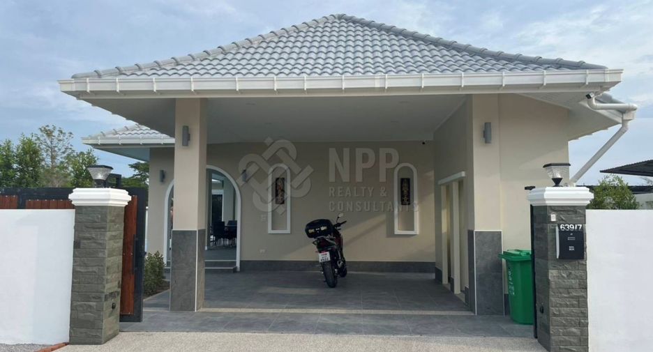 For sale 3 bedrooms house in Hua Hin, Prachuap Khiri Khan