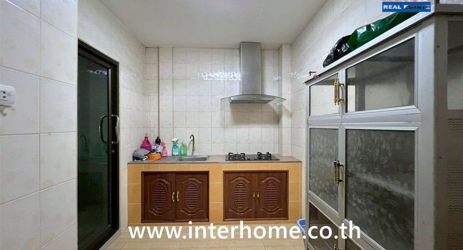 For sale 2 bedrooms townhouse in Bueng Kum, Bangkok