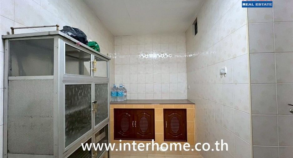 For sale 2 bedrooms townhouse in Bueng Kum, Bangkok