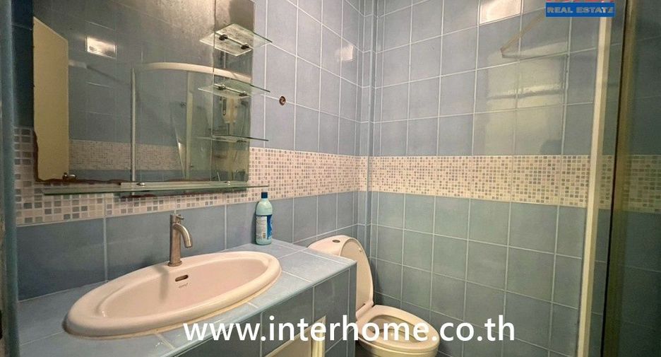 For sale 2 bedrooms townhouse in Bueng Kum, Bangkok