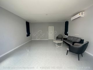 For rent and for sale 4 bedrooms house in Hua Hin, Prachuap Khiri Khan